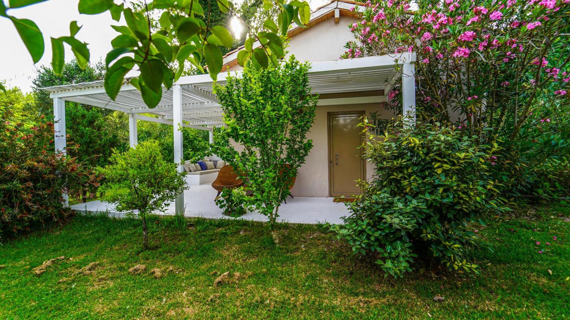 Cape North West Hotell Parga Exteriör bild