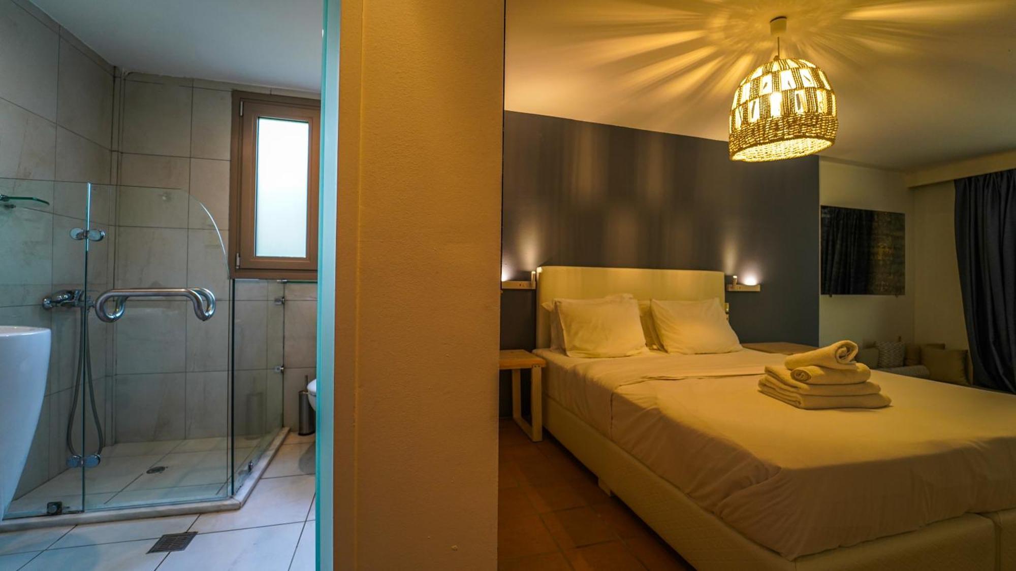 Cape North West Hotell Parga Exteriör bild