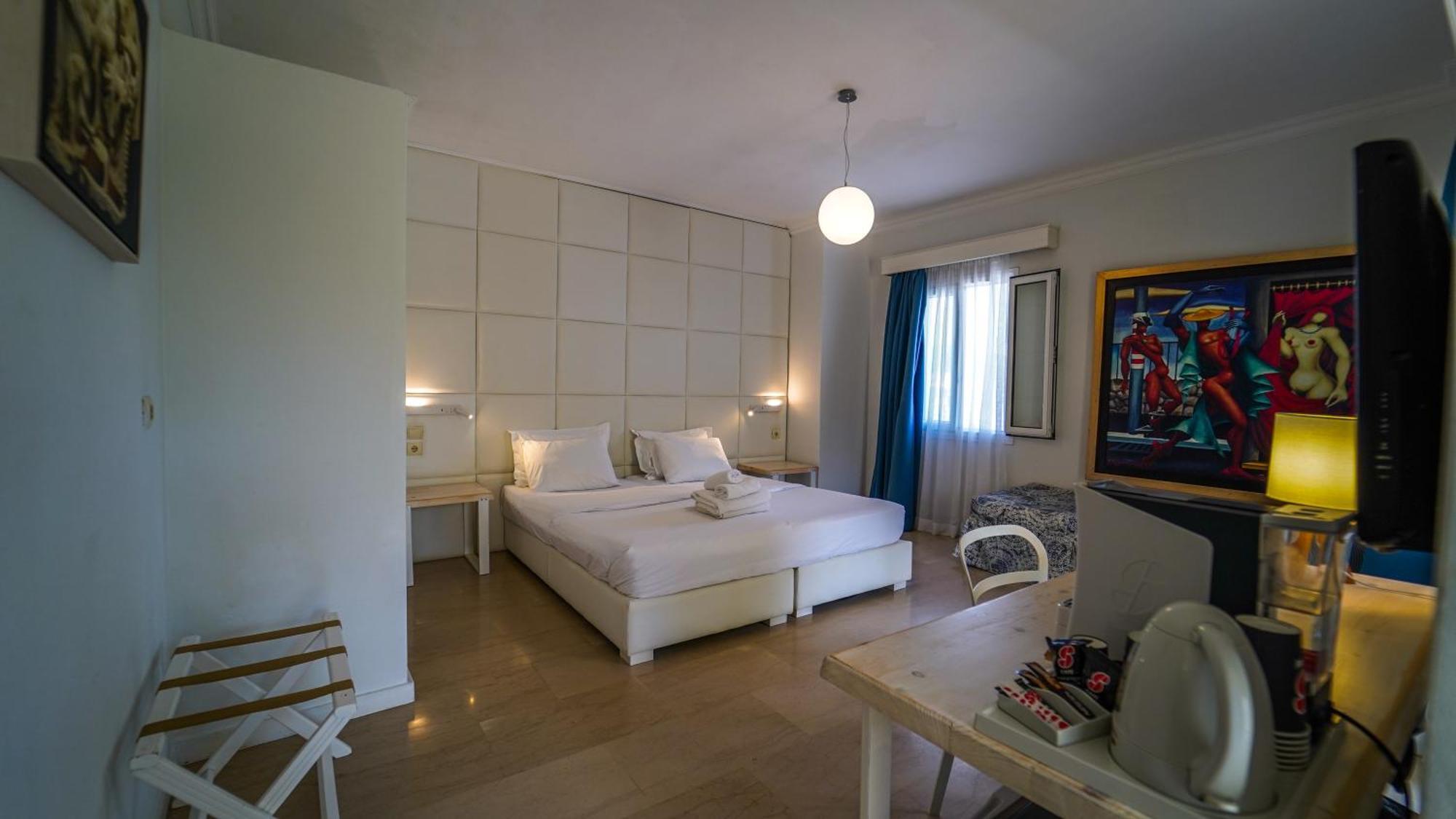Cape North West Hotell Parga Exteriör bild